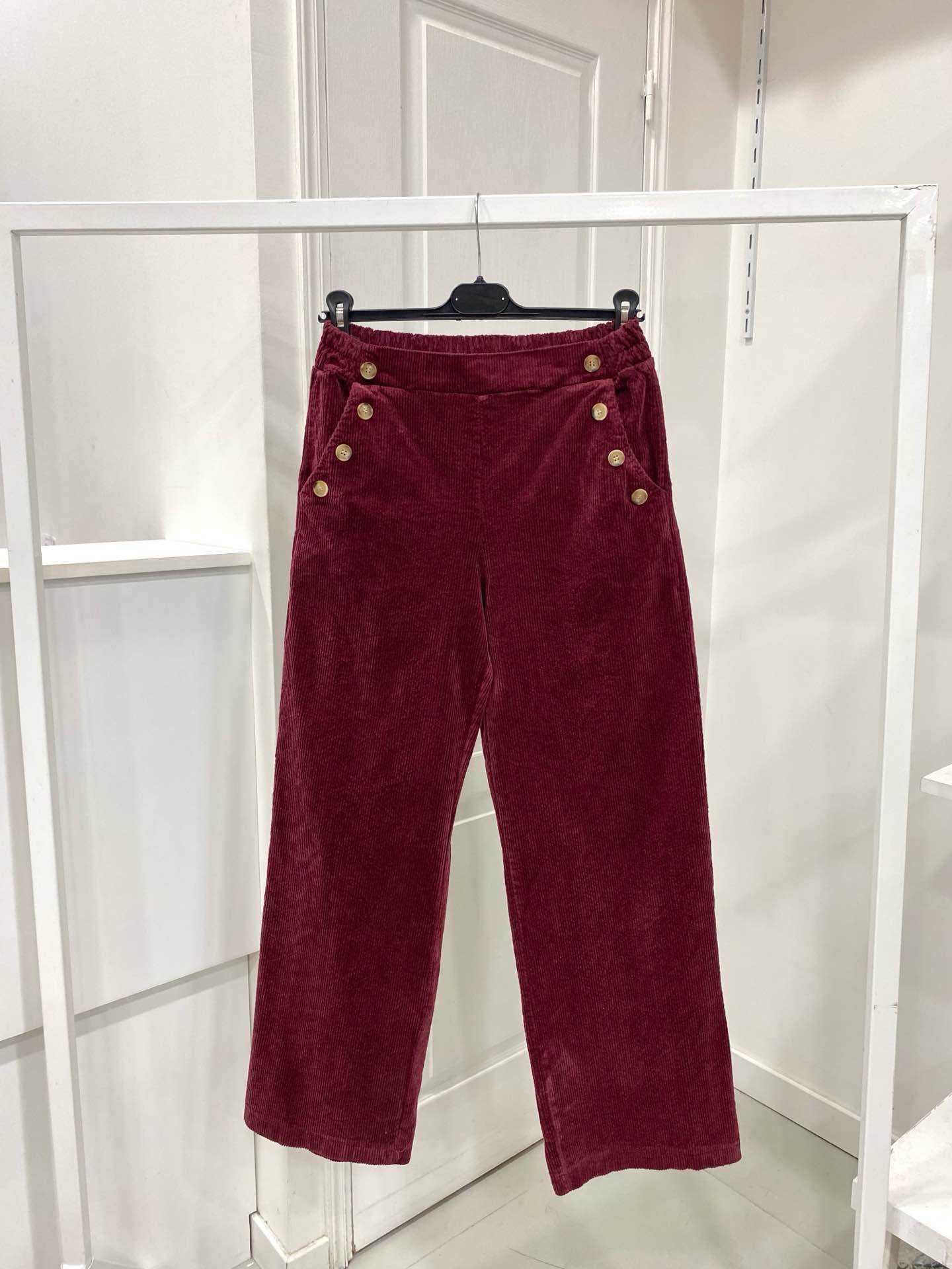 Hose Corduroy Button