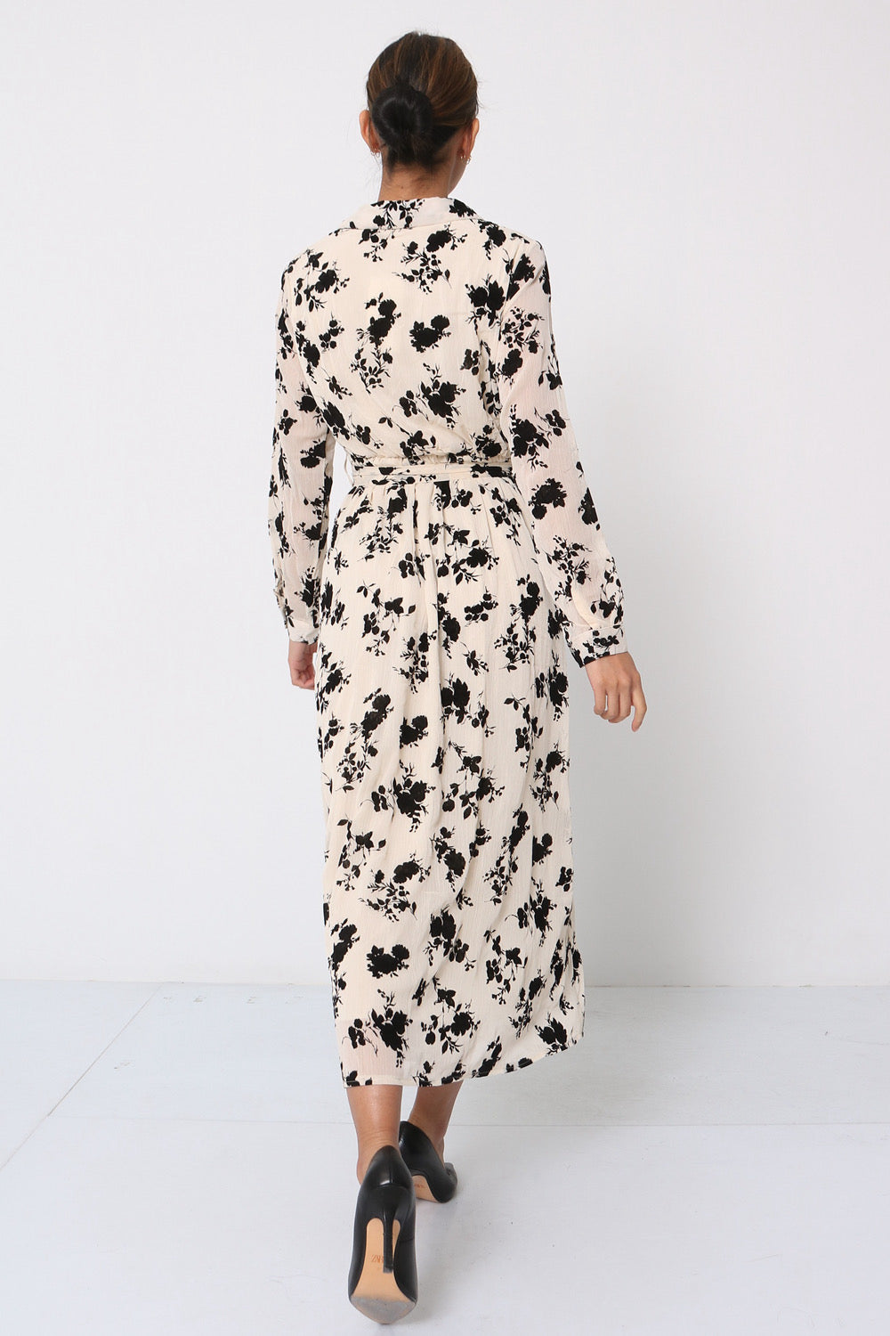 Kleid Flowerflock Collar lang
