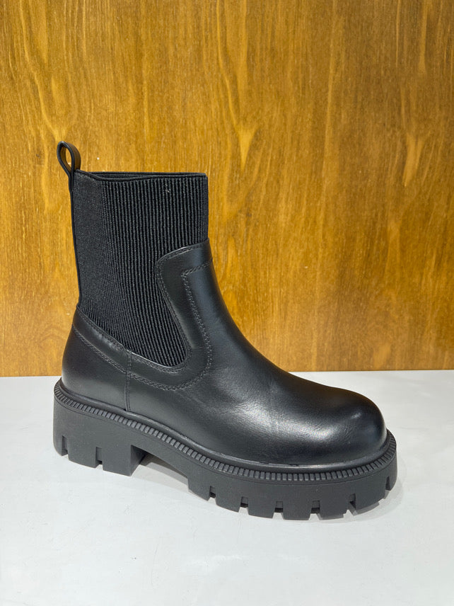 Stiefeletten F22