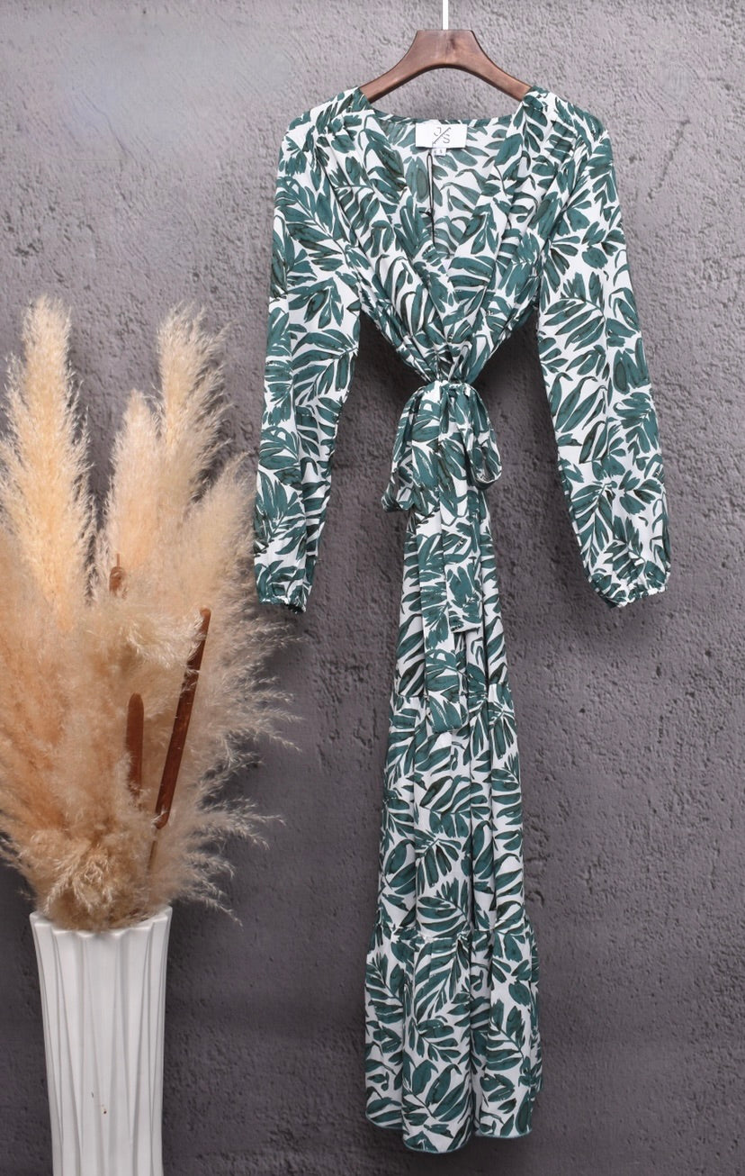 Kleid Amazonas lang